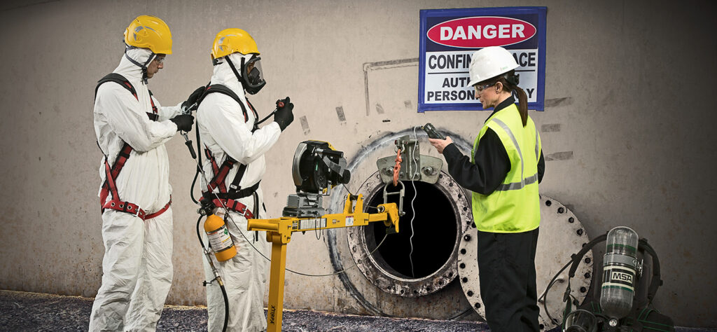 Industrial confined space training equipment